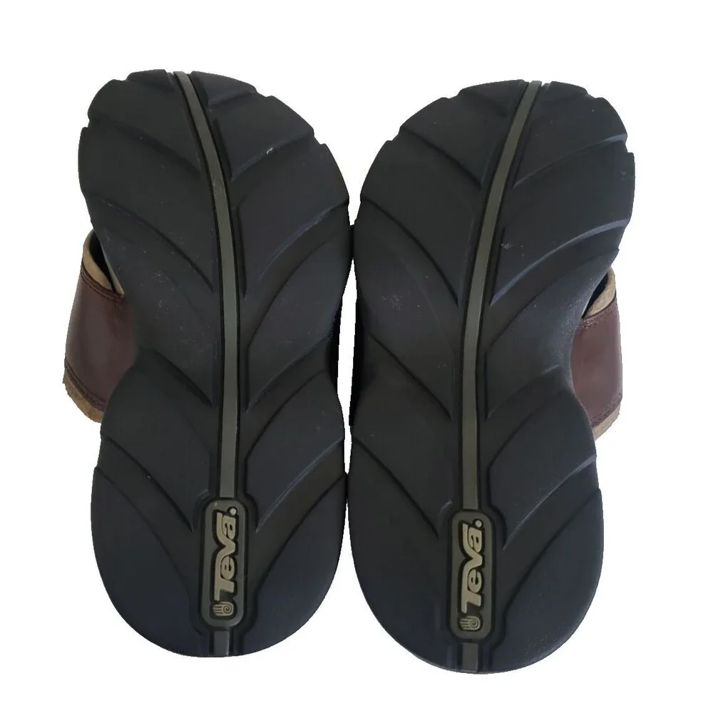 Teva men size